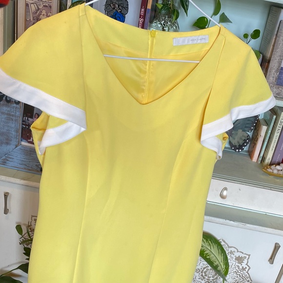 Ana Capri banana yellow cap sleeve dress - Picture 8 of 14